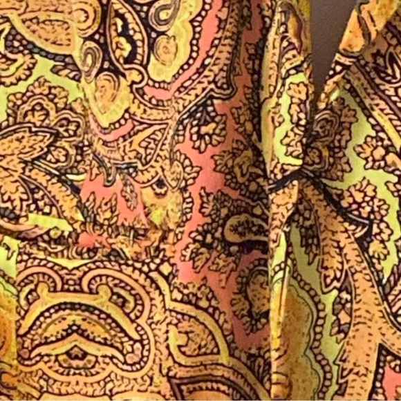 Handmade silk paisley blazer one of a kind. - Picture 5 of 12